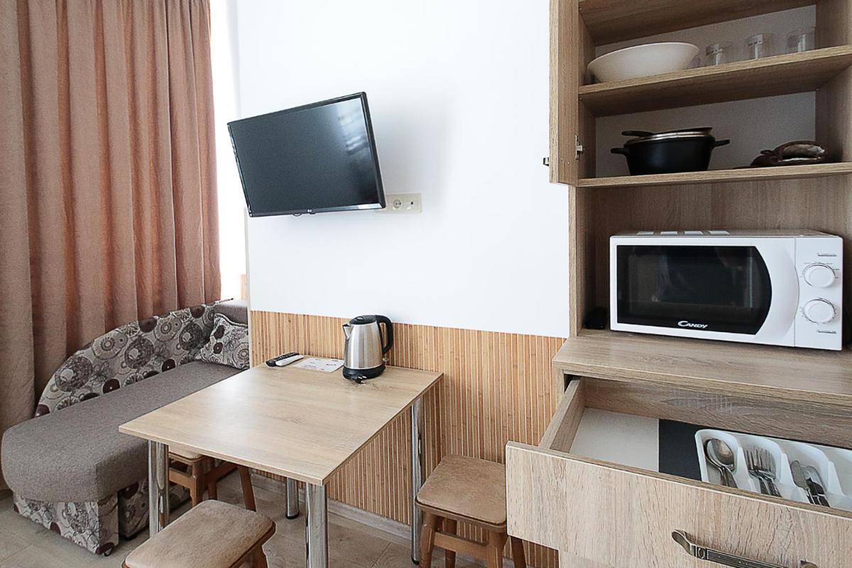 Buk Apartments On Doroshenka 29 Lviv Exterior photo