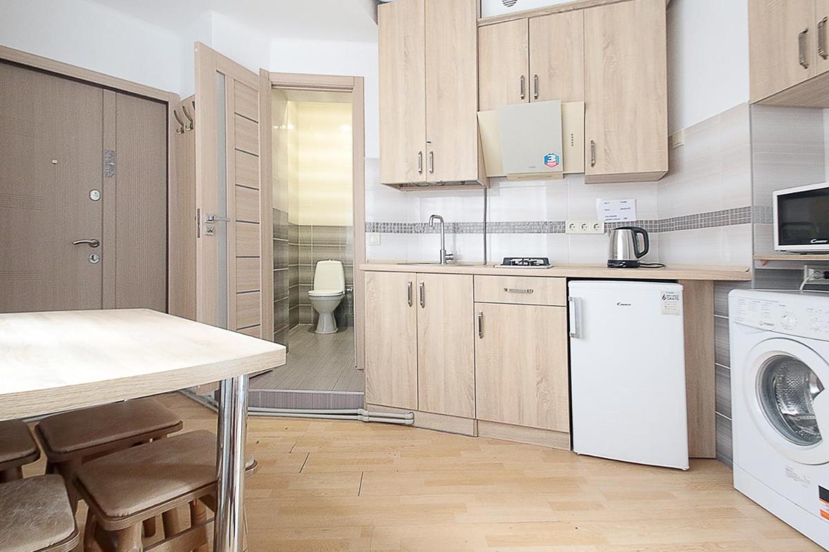 Buk Apartments On Doroshenka 29 Lviv Exterior photo